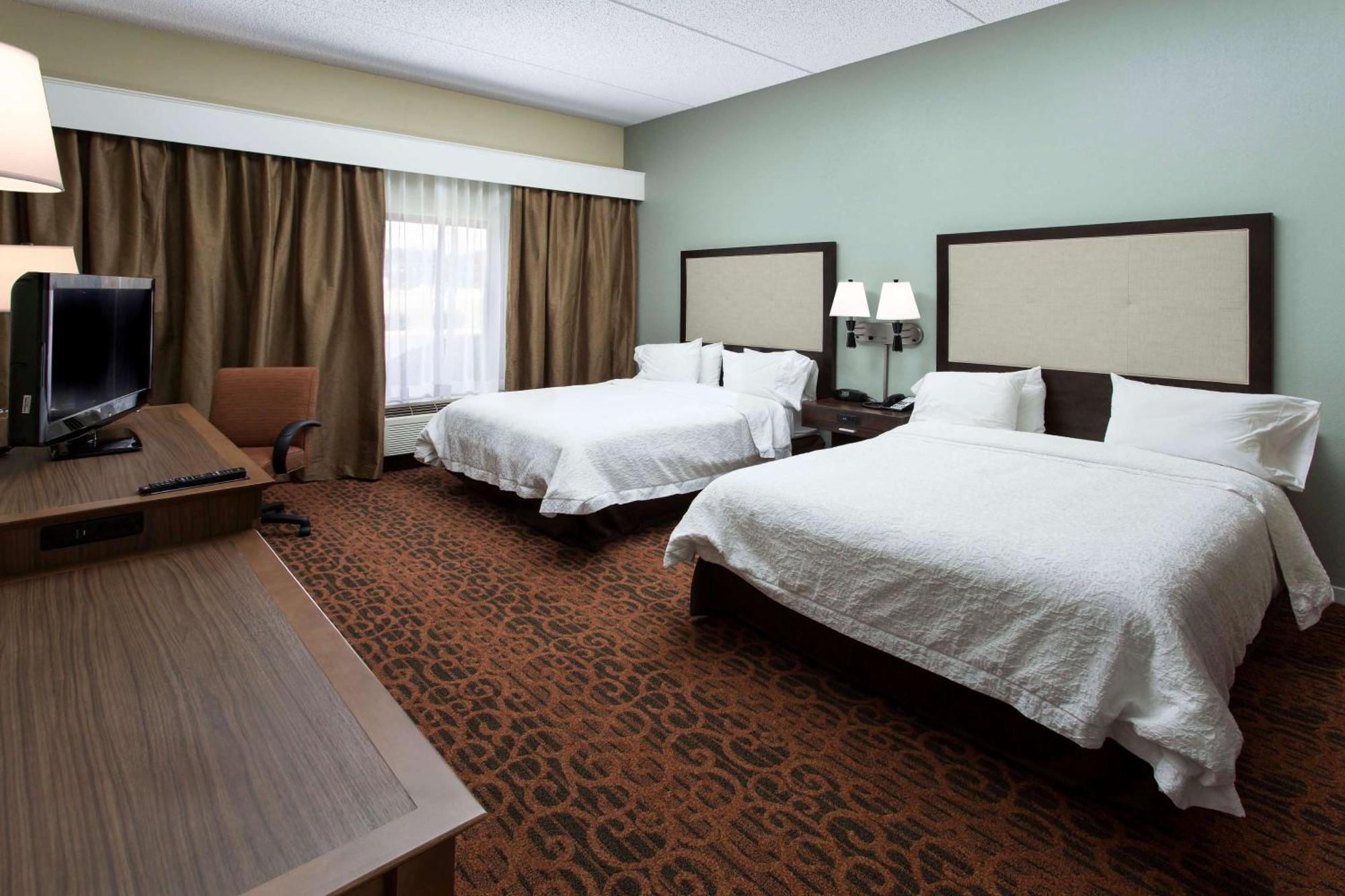 Hampton Inn Трой Экстерьер фото