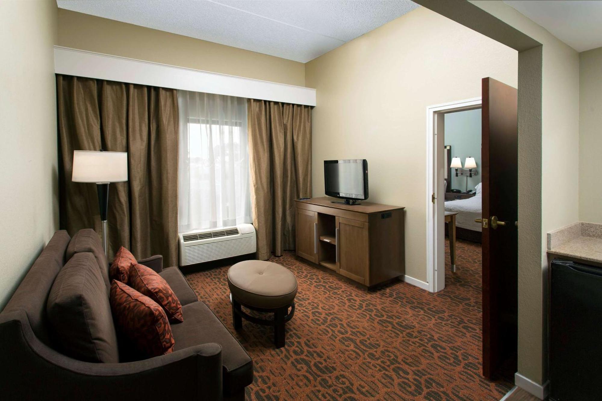 Hampton Inn Трой Экстерьер фото
