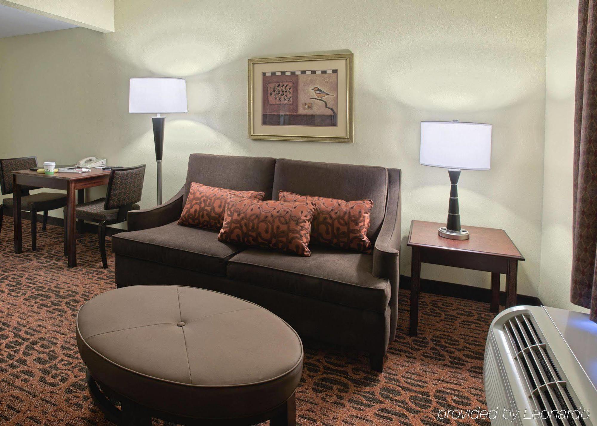 Hampton Inn Трой Экстерьер фото